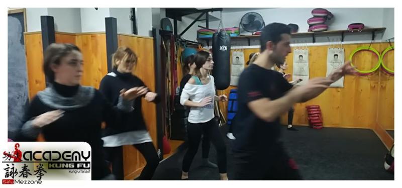 Corsodi difesa personale a Caserta con Sifu Mezzone della Kung Fu Academy Italia, Accademia di Wing Chun Kung Fu,Wing Tjun, Tai Chi Quan e Sanda (1)